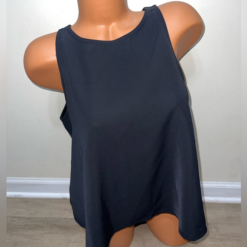 Lululemon Black Tank Top Women's Flowy Crop Workout Active Top Sz 10